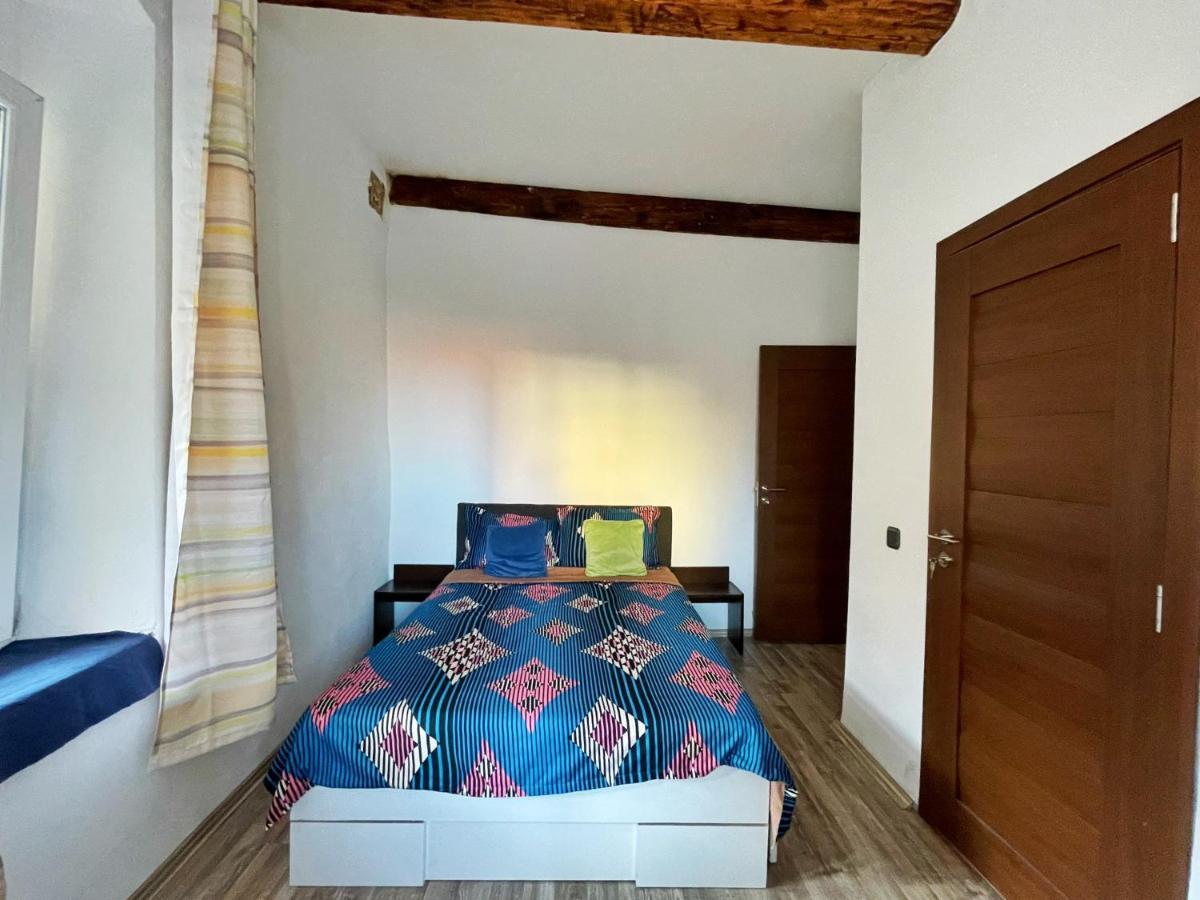 Vadim'S Guesthouse Сибиу Экстерьер фото