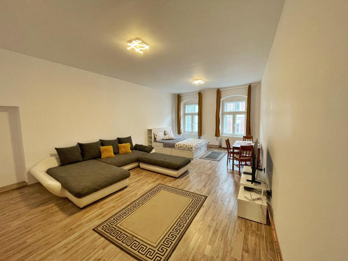 Vadim'S Guesthouse Сибиу Экстерьер фото