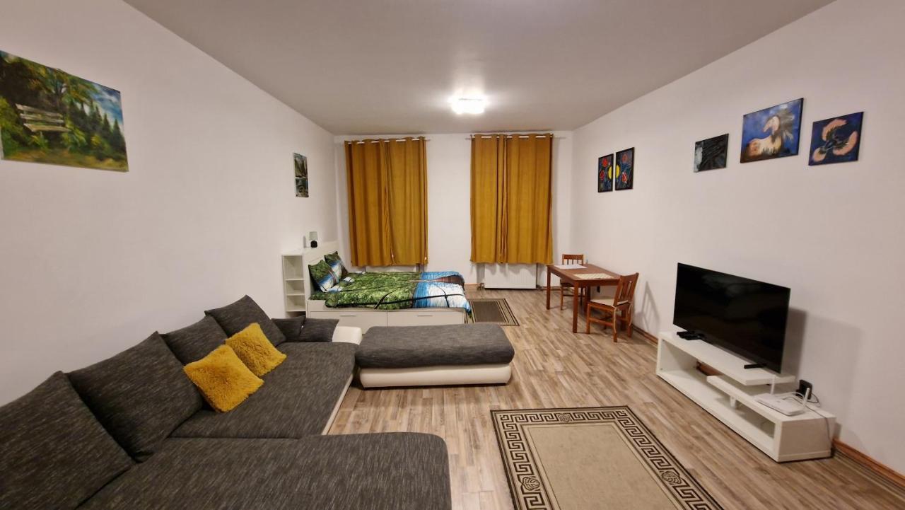 Vadim'S Guesthouse Сибиу Экстерьер фото